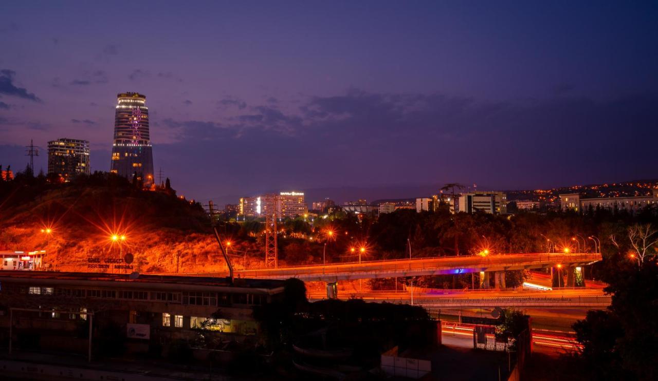 تبليسي Laguna Hotel المظهر الخارجي الصورة
